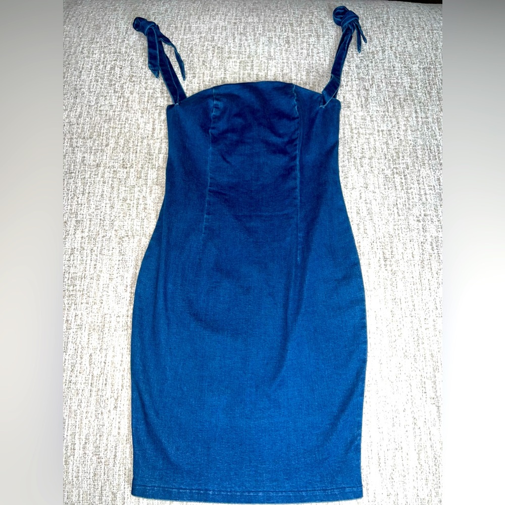Naked wardrobe dress
